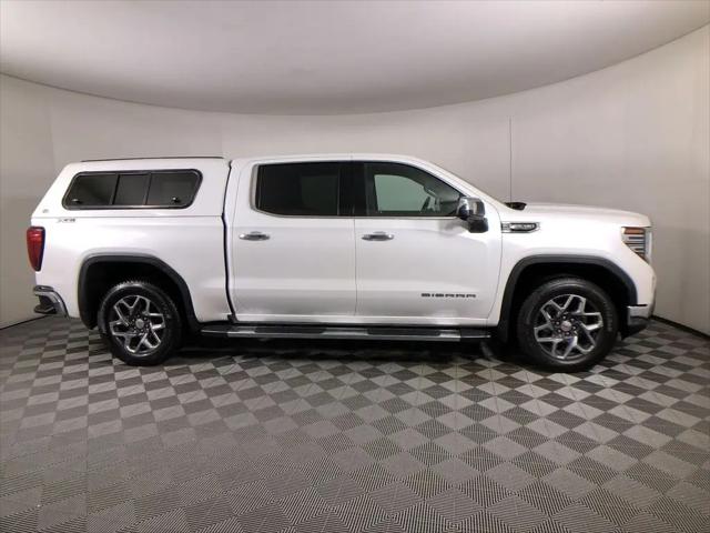 2023 GMC Sierra 1500 4WD Crew Cab Short Box SLT