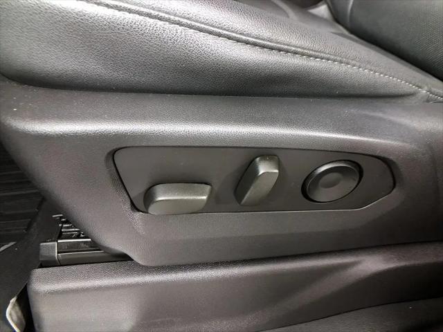 2023 GMC Sierra 1500 4WD Crew Cab Short Box SLT
