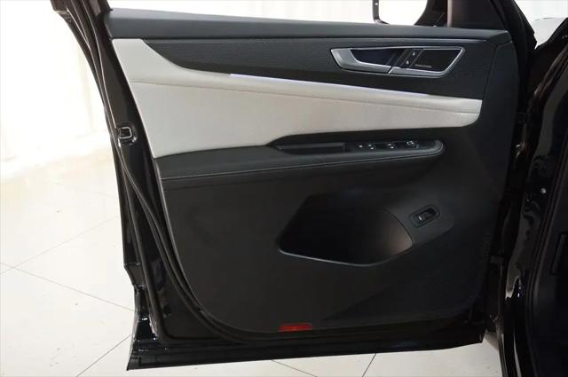 2026 Volkswagen Atlas Cross Sport SEL Premium R-Line