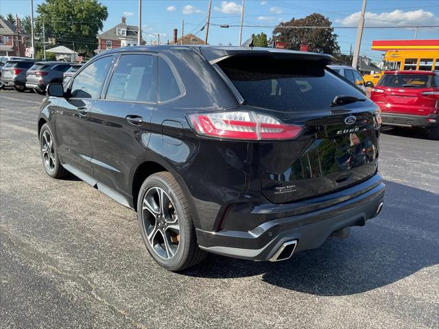 2022 Ford Edge ST