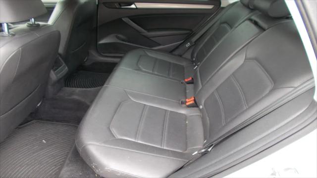 2015 Volkswagen Passat 1.8T Limited Edition