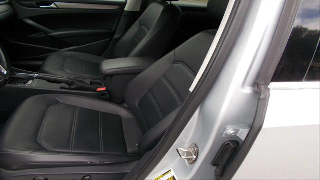 2015 Volkswagen Passat 1.8T Limited Edition