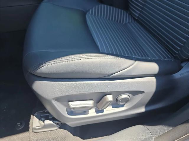 2024 Toyota Corolla Cross Hybrid XSE