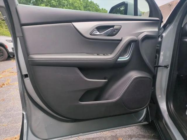 2025 Chevrolet Blazer FWD 2LT
