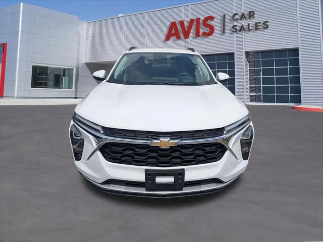 2025 Chevrolet Trax FWD LT