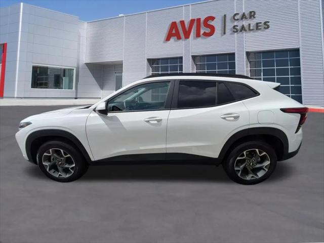 2025 Chevrolet Trax FWD LT