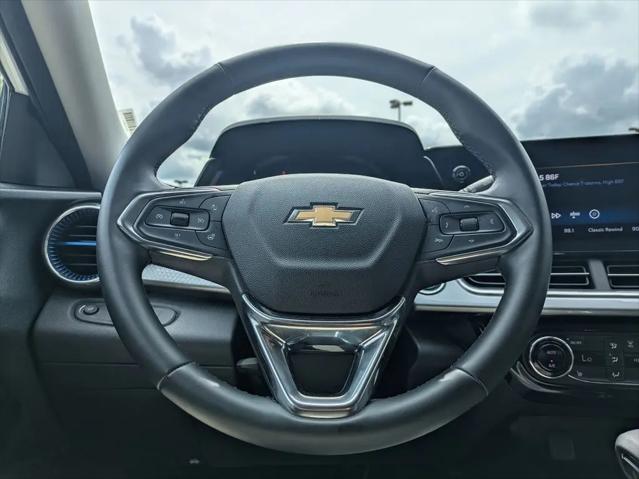 2025 Chevrolet Trax FWD LT