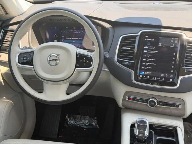 2024 Volvo XC90 B6 Ultimate Bright Theme 6-Seater