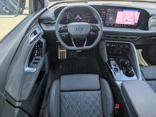 2025 Audi SQ5 Premium Plus TFSI quattro S tronic