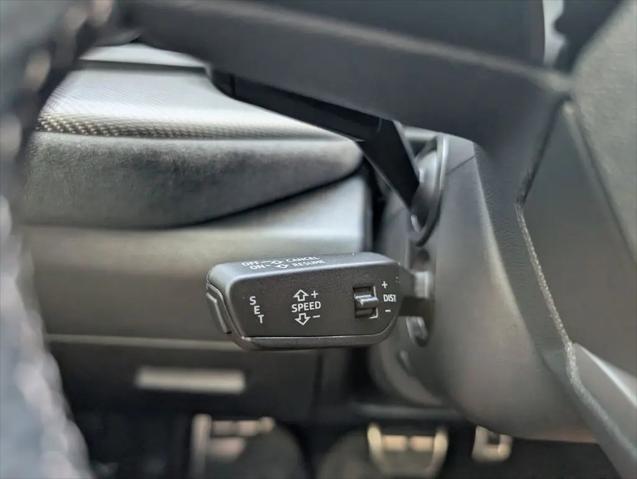 2025 Audi SQ5 Premium Plus TFSI quattro S tronic