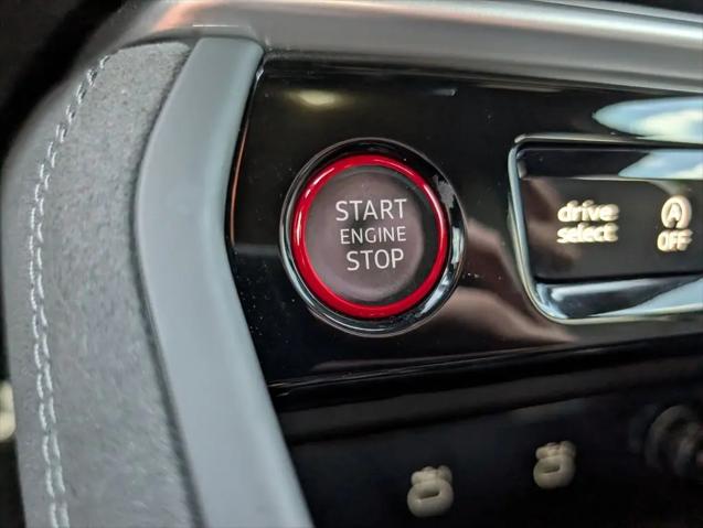 2025 Audi SQ5 Premium Plus TFSI quattro S tronic