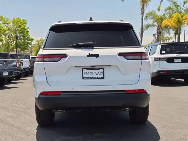2026 Jeep Grand Cherokee L Altitude 4x2