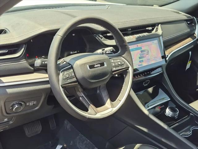 2026 Jeep Grand Cherokee L Altitude 4x2