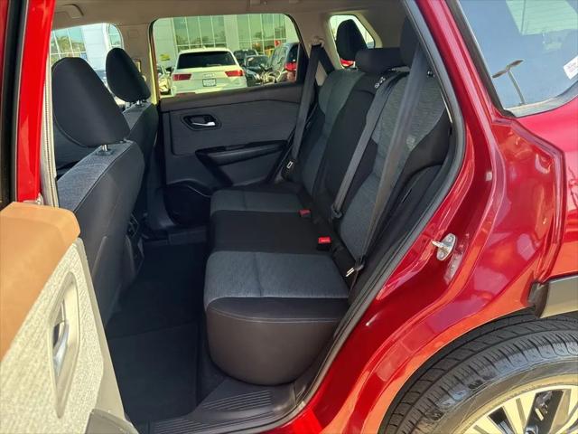 2023 Nissan Rogue SV FWD