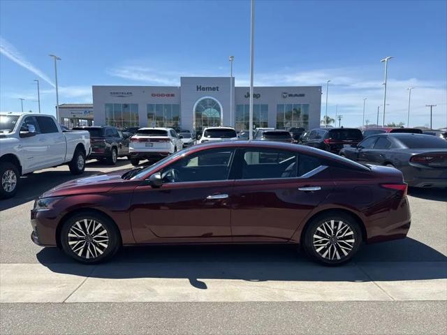 2024 Nissan Altima SV FWD