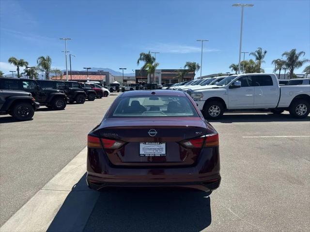 2024 Nissan Altima SV FWD