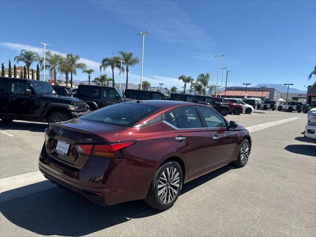 2024 Nissan Altima SV FWD