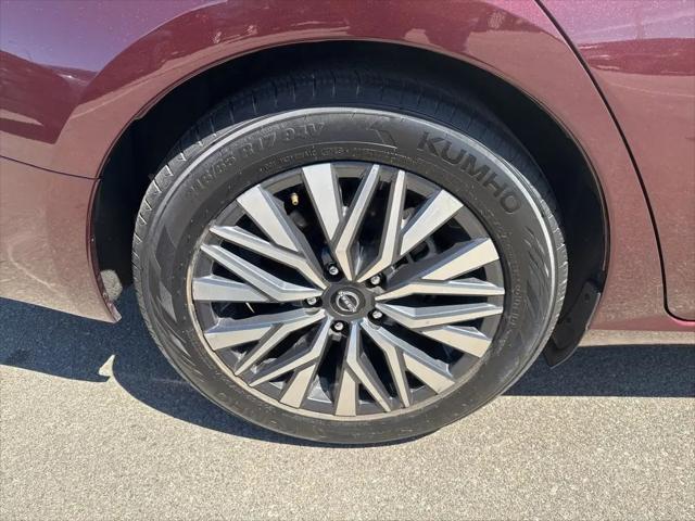 2024 Nissan Altima SV FWD
