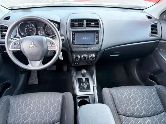 2025 Mitsubishi Outlander Sport 2.0 LE AWC