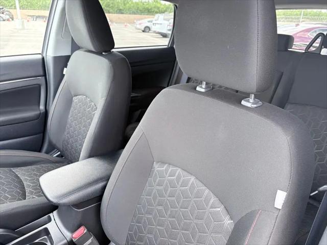 2025 Mitsubishi Outlander Sport 2.0 LE AWC