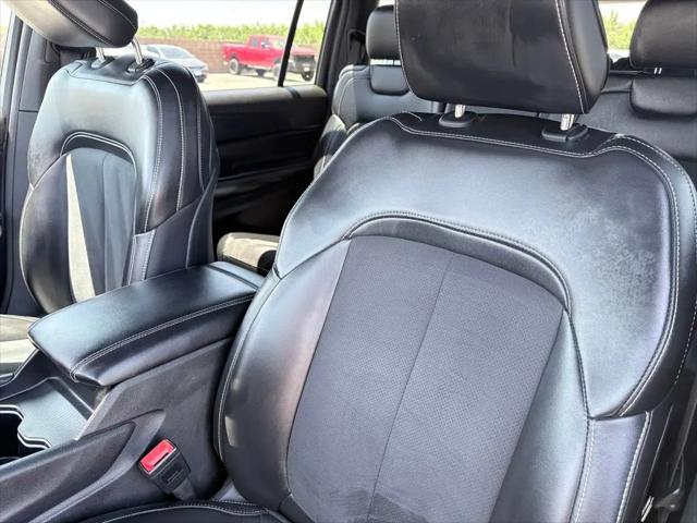 2024 Jeep Grand Cherokee L Altitude 4x4