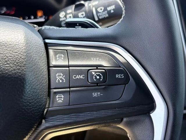 2024 Jeep Grand Cherokee L Altitude 4x4