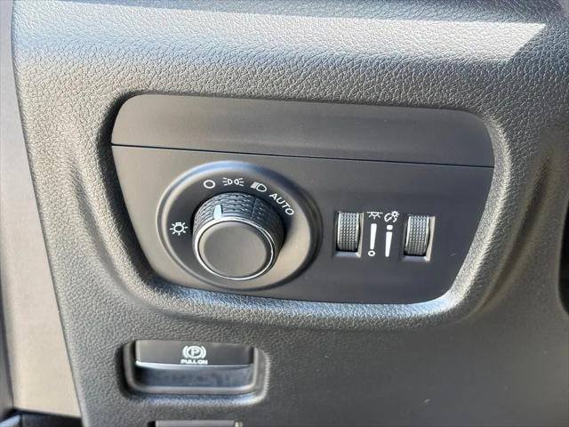 2024 Jeep Grand Cherokee L Altitude 4x4