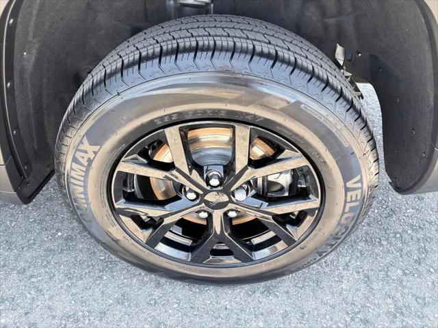 2024 Jeep Grand Cherokee L Altitude 4x4
