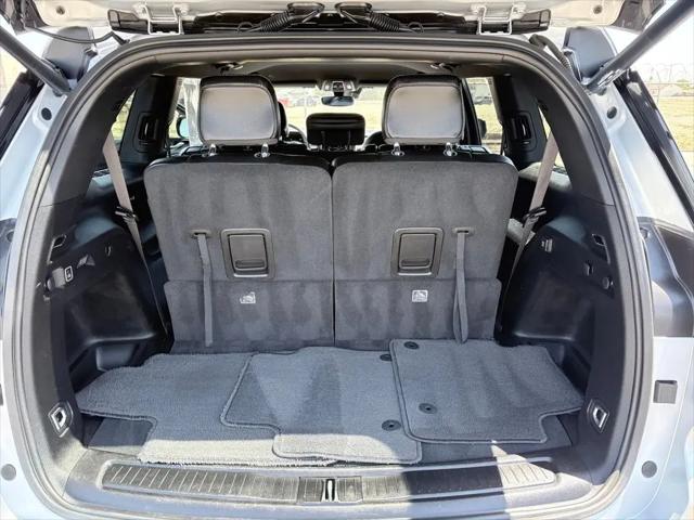 2024 Jeep Grand Cherokee L Altitude 4x4