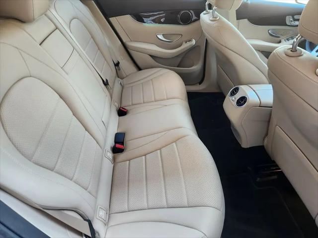2022 Mercedes-Benz GLC SUV