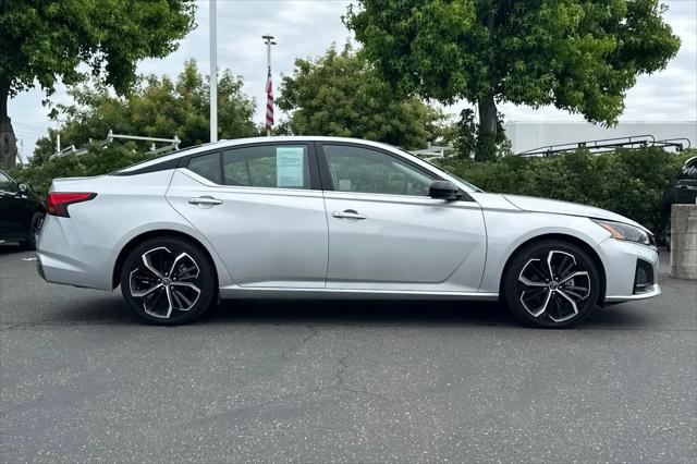 2023 Nissan Altima SR FWD