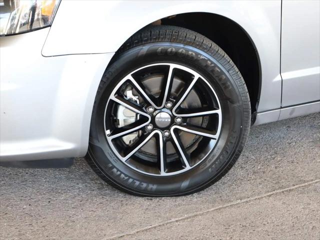 2019 Dodge Grand Caravan SE Plus