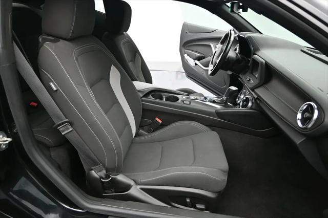2023 Chevrolet Camaro RWD Coupe 1LT