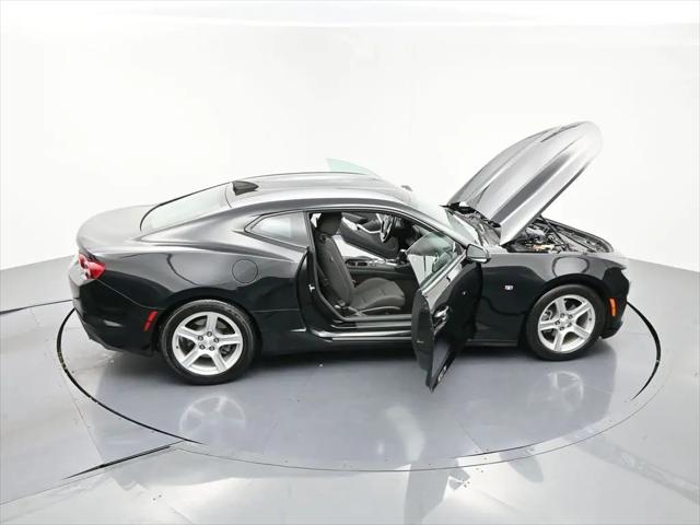 2023 Chevrolet Camaro RWD Coupe 1LT