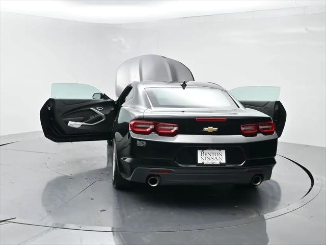 2023 Chevrolet Camaro RWD Coupe 1LT