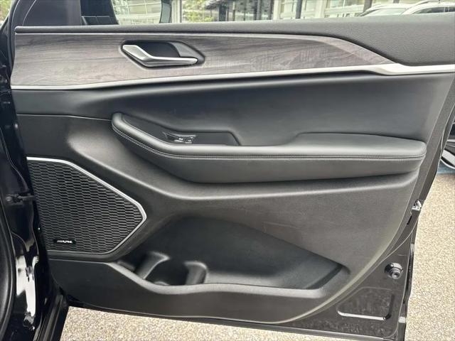 2022 Jeep Grand Cherokee L Limited 4x2