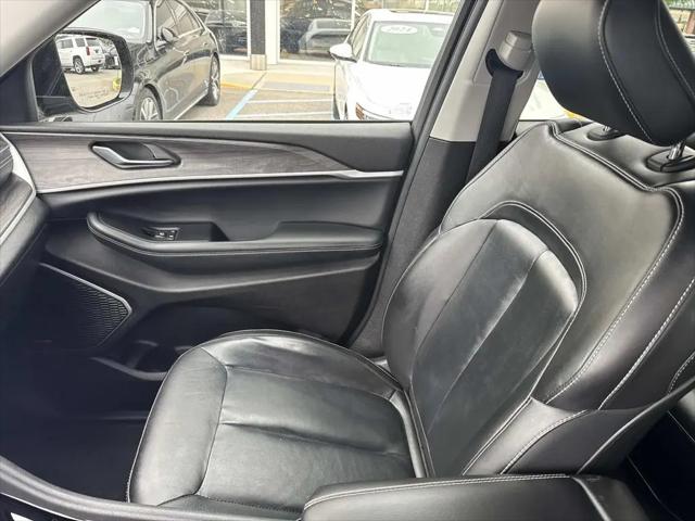 2022 Jeep Grand Cherokee L Limited 4x2
