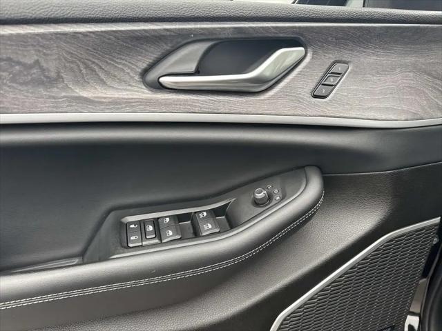 2022 Jeep Grand Cherokee L Limited 4x2