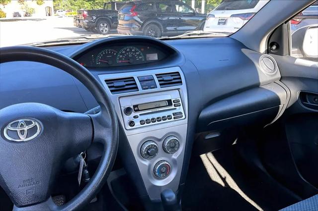 2011 Toyota Yaris Base
