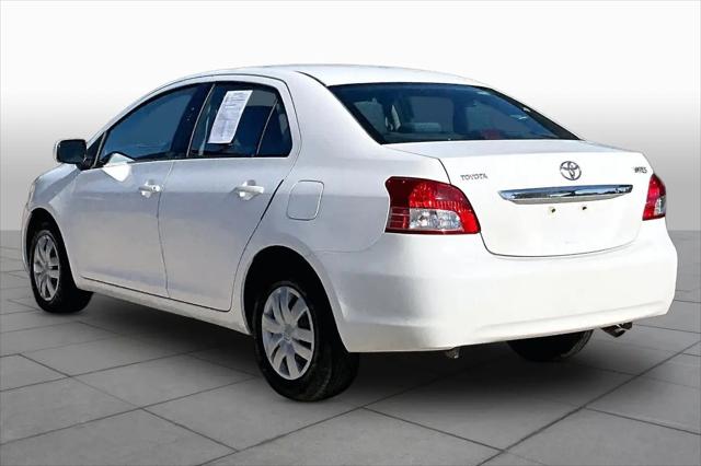 2011 Toyota Yaris Base