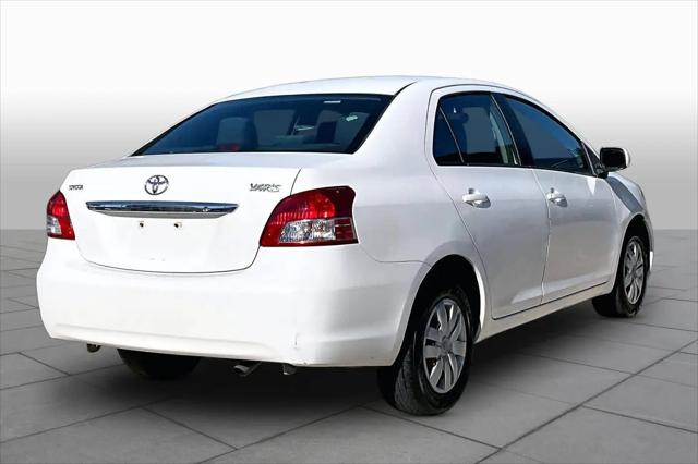 2011 Toyota Yaris Base