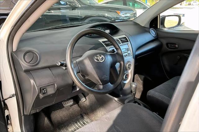 2011 Toyota Yaris Base