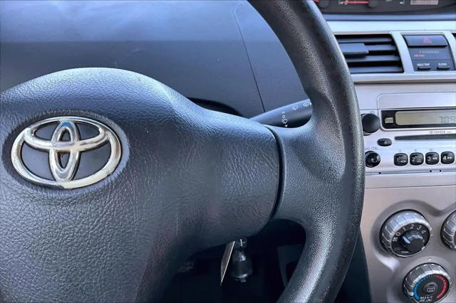 2011 Toyota Yaris Base