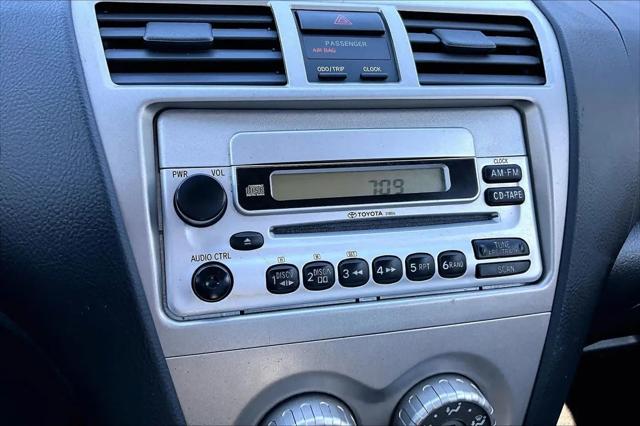 2011 Toyota Yaris Base