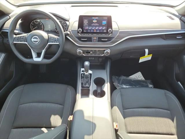 2026 Nissan Altima SV FWD