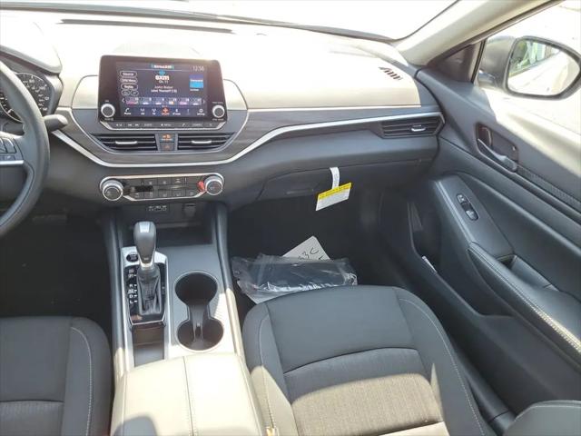 2026 Nissan Altima SV FWD