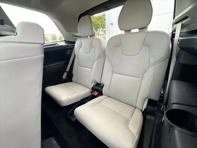 2023 Volvo XC90 B6 Ultimate 7-Seater