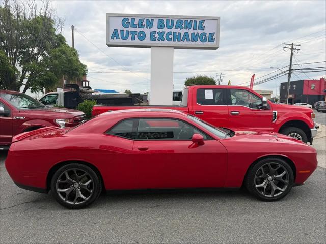2015 Dodge Challenger SXT