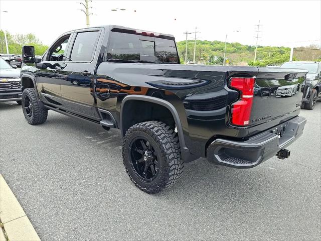2024 Chevrolet Silverado 2500HD 4WD Crew Cab Standard Bed High Country