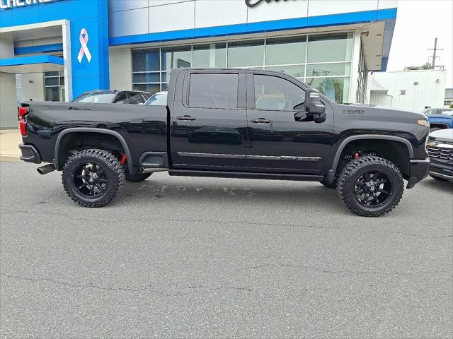 2024 Chevrolet Silverado 2500HD 4WD Crew Cab Standard Bed High Country